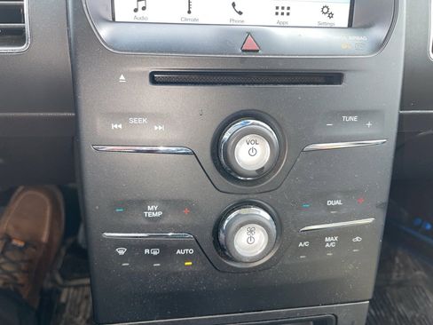 Used 2019 Ford Flex SEL w/ Equipment Group 202A image 6