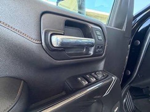 Used 2022 GMC Sierra 3500 AT4 w/ AT4 Preferred Package AWD/4WD image 52