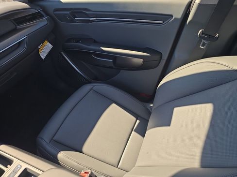 New 2026 Kia EV9 Light RWD image 18