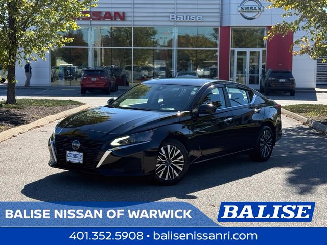 Certified 2023 Nissan Altima 2.5 SV FWD image 1