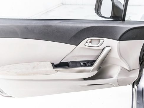 Used 2012 Honda Civic LX image 23