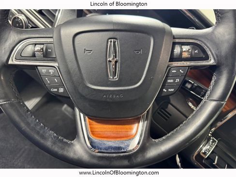 Certified 2019 Lincoln Navigator Reserve AWD/4WD image 19