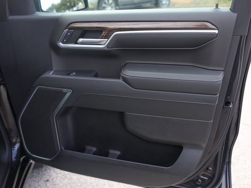 Used 2024 GMC Sierra 1500 Elevation image 30