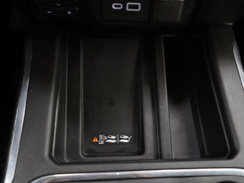 Used 2021 GMC Sierra 1500 AT4 w/ AT4 Value Package AWD/4WD image 22