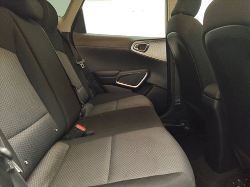 Used 2021 Kia Soul LX FWD image 19