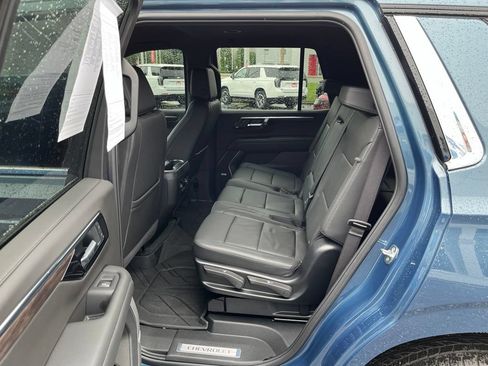 Used 2025 Chevrolet Tahoe LT w/ Comfort Package AWD/4WD image 49