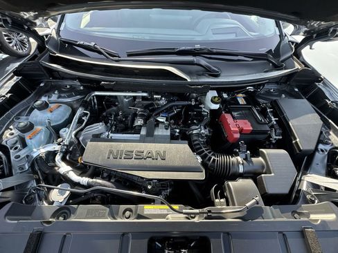 New 2026 Nissan Rogue Platinum image 18