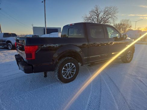 Used 2018 Ford F150 XLT w/ Equipment Group 302A Luxury image 4