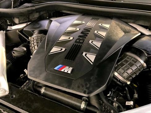 Used 2024 BMW X7 M60i w/ Executive Package image 33