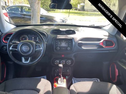 Used 2016 Jeep Renegade Trailhawk AWD/4WD image 18