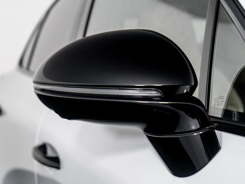 Used 2023 Porsche Cayenne Turbo w/ Premium Package Plus (PI3) image 26