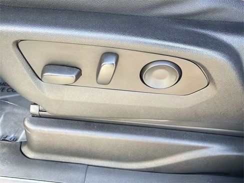 Used 2023 GMC Yukon XL AT4 w/ AT4 Premium Plus Package image 21