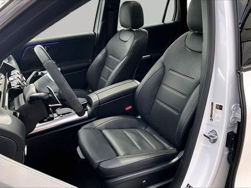 Certified 2023 Mercedes-Benz GLA 45 AMG 4MATIC image 8