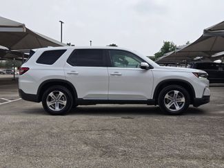 Used 2025 Honda Pilot EX-L video 2