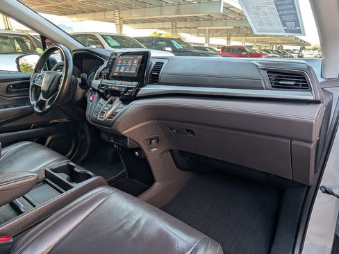 Used 2018 Honda Odyssey EX-L image 27