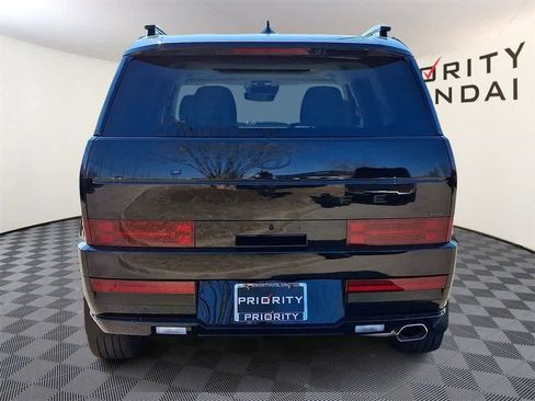 Used 2025 Hyundai Santa Fe Calligraphy image 5
