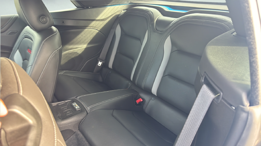 Used 2023 Chevrolet Camaro SS w/ Design Package 3 RWD image 14