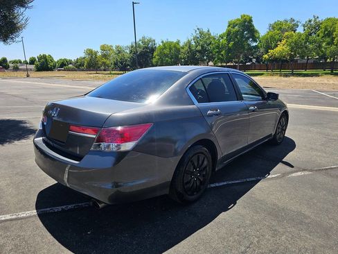 Used 2011 Honda Accord LX image 5