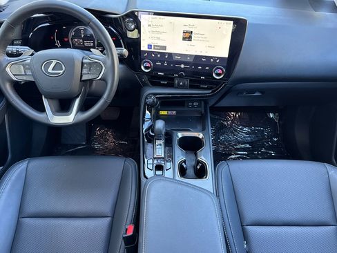 Used 2025 Lexus NX 350h AWD w/ Cold Area Package image 18