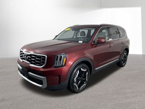 Certified 2023 Kia Telluride S w/ S Sunroof Package image 46