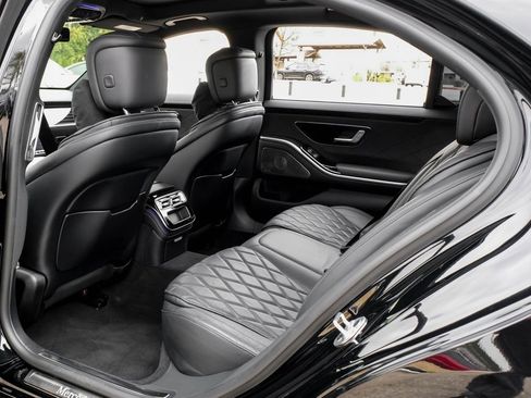 Used 2022 Mercedes-Benz S 580 4MATIC Sedan image 36