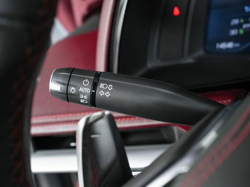 Used 2021 Chevrolet Corvette Stingray Premium Conv w/ Battery Protection Package image 75