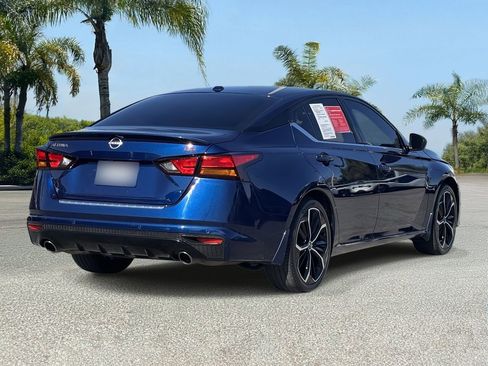 Certified 2023 Nissan Altima 2.5 SR image 5