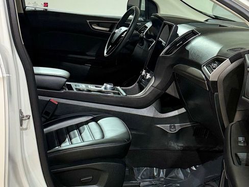Used 2022 Ford Edge SEL w/ Convenience Package image 43