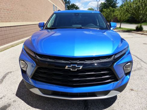 Used 2025 Chevrolet Blazer LT FWD image 12