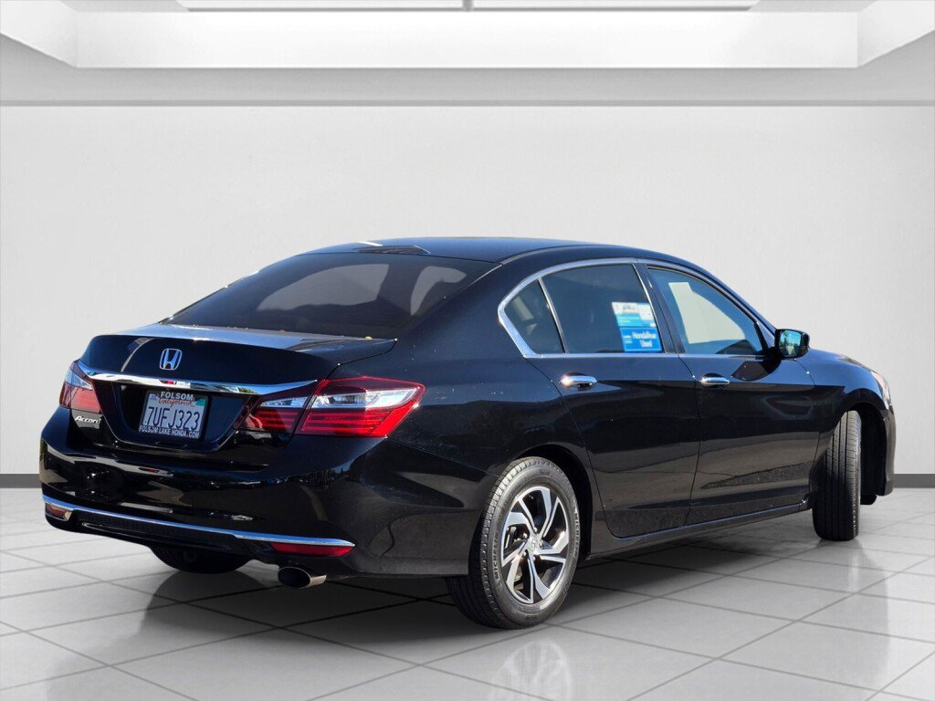 Used 2016 Honda Accord LX image 5