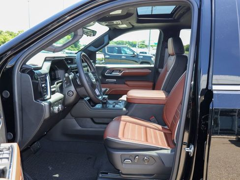 New 2026 GMC Sierra 1500 Denali Ultimate AWD/4WD image 8