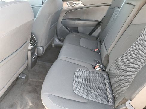 New 2026 Kia Sportage LX image 19