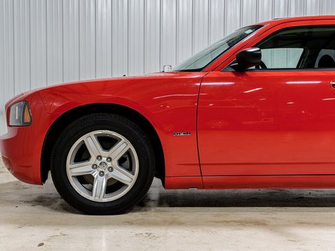 Used 2008 Dodge Charger SE RWD image 3
