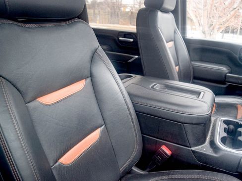 Used 2021 GMC Sierra 2500 AT4 w/ Gooseneck/5TH Wheel Package image 5