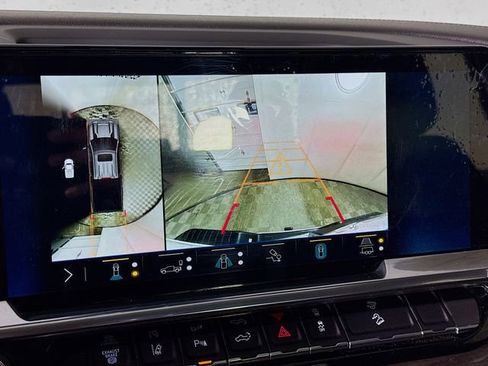 Used 2024 Chevrolet Silverado 3500 LTZ w/ LTZ Premium Package image 16