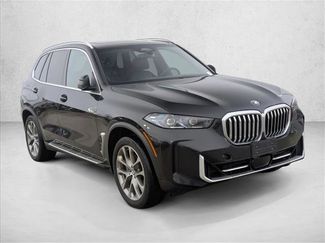 Used 2024 BMW X5 xDrive40i w/ Premium Package video 3