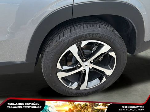 Used 2024 Chevrolet Trax RS w/ Driver Confidence Package FWD image 11