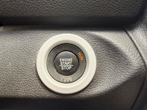 Used 2018 RAM 3500 Laramie AWD/4WD image 21