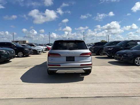 Used 2021 Audi SQ7 Prestige AWD/4WD image 4