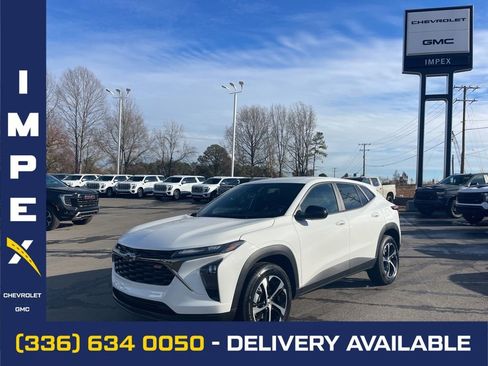 New 2026 Chevrolet Trax RS image 1