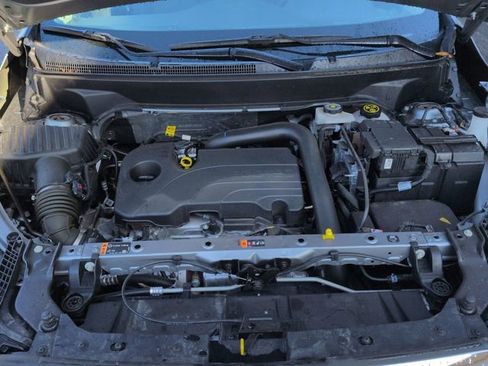 Used 2023 GMC Terrain SLE w/ Driver Convenience Package image 30