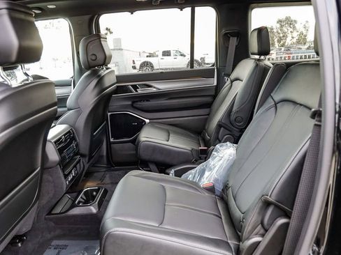 New 2026 Jeep Grand Wagoneer L Limited image 23