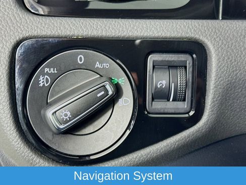 Used 2019 Volkswagen GTI Autobahn image 11