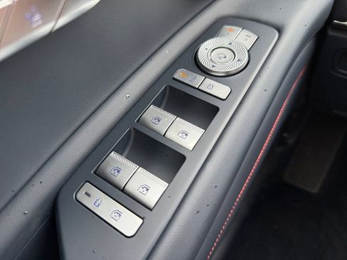 New 2026 Genesis GV80 3.5T e-SC image 19