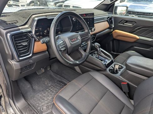 Used 2024 GMC Canyon AT4 w/ Technology Package AWD/4WD image 24