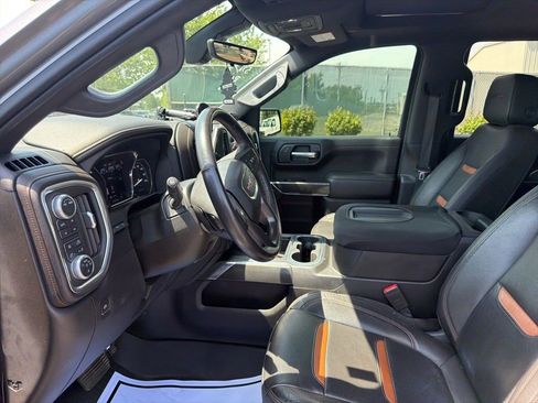 Certified 2021 GMC Sierra 1500 AT4 w/ AT4 Premium Package AWD/4WD image 11