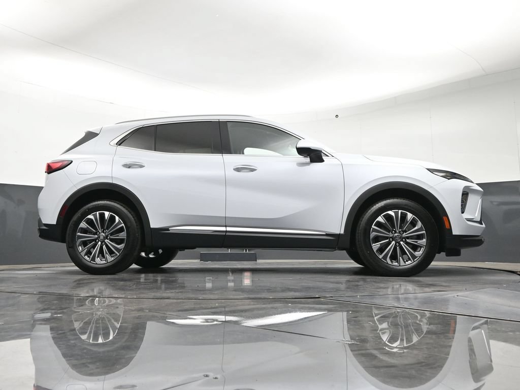 Certified 2026 Buick Envision Preferred AWD/4WD image 25