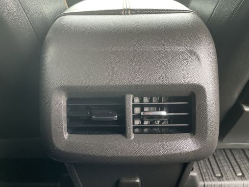 Certified 2023 GMC Terrain AT4 image 18