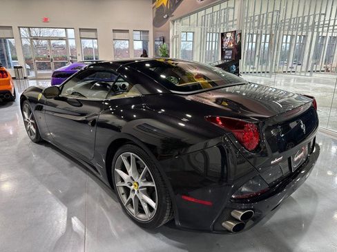 Used 2010 Ferrari California $226K MSRP image 51