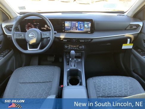 New 2026 Nissan Kicks SV w/ Cold Weather Package image 5